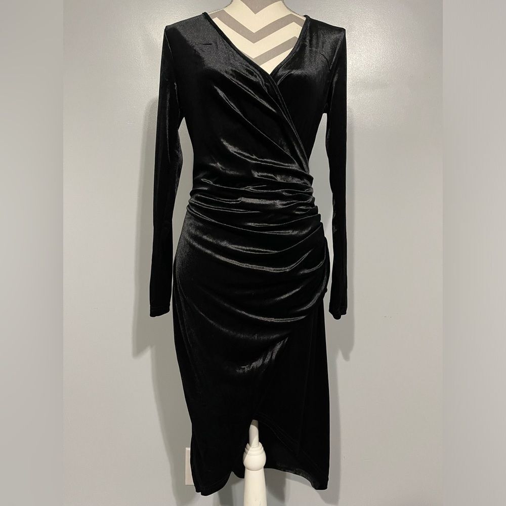 Elegant black‎ dress